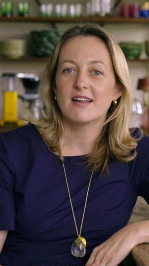 Become your own interior designer and transform your kitchen ✨ Master hands-on techniques taught by world renowned designers. 📝 Designing your layout 🪑 Choosing furniture 🍴 Choosing crockery 🚪 Organising cupboards | Create Academy