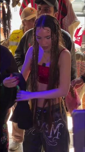 🍅 Belinda at a Mexico City market: What was the singer doing there? 🎥 (Collaboration with Los Áng...