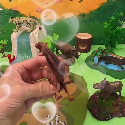 Why Do Camels Have Two Humps? 🐪 #CamelFacts #KidsLearning