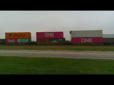 UP 7624 leading a stacker train in Gibbon on October 25,2025