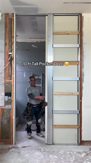 Check out these 10’0” Doors! Gabby with Exact Builders shows off the smoooooth soft close on this 2/6 x 10/0 solid core door in Los Altos, California. Does your build call for super tall doors? We’ve got you covered. The CS Cavity Slider Pocket Frame can go as tall at 10’0” and can be cut down to fit a custom door. Learn more at our link in bio. #cavitysliders #construction #slidingdoors #constructionlike #pocketdoor #pocketdoors