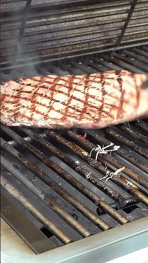 #shorts Das perfekte Flank Steak grillen | The BBQ BEAR