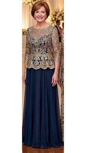 VESTIDOS DE FIESTA DE NOCHE MARINO CON DORADO Mujeres 60 +#elegantstyle #60mas #vestidoselegantes
