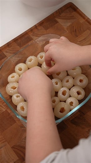 Lychee lovers, this one's for you 🫶 Simple and creamy refreshing, try it while lychees are in season! LYCHEE PANNA COTTA - 1kg fresh lychee (peeled & pitted) - 25g gelatin (OR 2 tbsp 1 tsp gelatin powder) 60ml room temp water - 500ml coconut milk (unsweetened) - opt: 4 laughing cow cheese (or 60g cream cheese) - 1/3 cup white sugar - 2 big pinches of salt - 500ml heavy cream (unsweetened) #lychee #pannacotta #vietnamese #dessertrecipe #easyrecipe #tiktokviral #TheLoveyLife | The Lovey Life