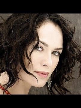 13 Sexy Photos of Lena Headey