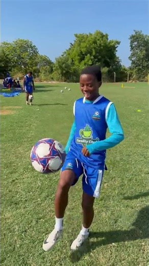 #soccer #football #tutorial #trending #soccerskills