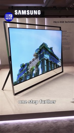When it comes to the TVs of the future, two words are important - thin and BIG. 👀📺 Tech expert Trevor Long explains. #9News READ MORE: https://nine.social/14im | 9 News Gold Coast