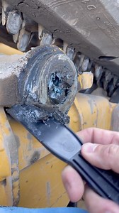 738K views · 10K reactions | Time to Deep Clean CAT Compact Track Loader #build #howto #cleaning #catequipment #construction #diy #contractor #asmr | Haus Plans | Facebook