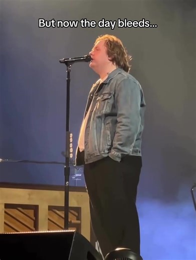 Lewis Capaldi - Someone You Loved Live