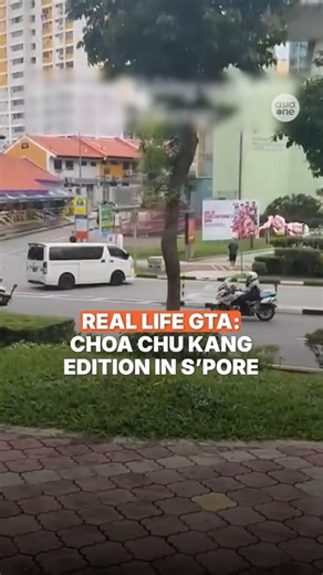 There was drama in Choa Chu Kang on New Year’s Day (Jan 1) as the male driver of a white van led police on a chase around the hood. He was later arrested. AsiaOne has reached out to the police for more information. https://asia1.news/44SOVbl #sgnews #singapore #police #road #van #gta | AsiaOne