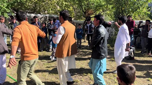 Local Dance with Caxns: A Vibrant Gilgiti Showcase