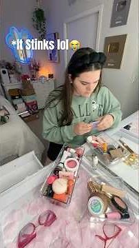 Why Does my Makeup Vanity SMELL like that??👀🥴