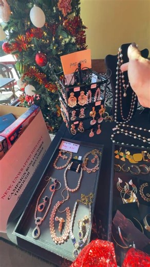 Twinkling Treasures Designer Costume Jewelry on Reels