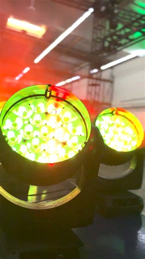 We absolutely love seeing the MAC Aura PXL putting on a show for us! The fixture’s tight beam and gorgeous Aura backlight are truly a game-changer for stage aesthetics. Lighting designers will get that full individual pixel control right there at their fingertips via DMX, Art-Net, and sACN, as well as with Martin Professional’s very own creative P3 video protocol. Huge thanks to Kinetic Lighting for this video. 🤩 #MartinProfessional #MACAuraPXL #LightingDesign | Martin Professional