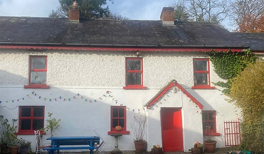 Why Secret Pub Jim O' the Mills In Tipperary Is A Hidden Gem