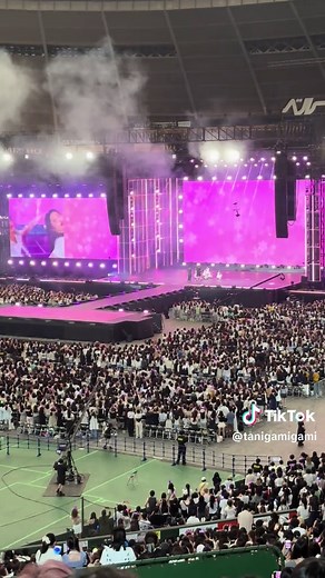 ILLIT Billyeoon Goyangi (Do the Dance) - 2025 Live Concert