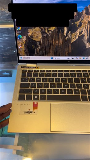 Laptop keyboard privacy keys: H and camera shortcuts