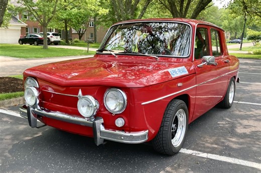 Turbocharged 1.4L-Powered 1968 Renault 8 5-Speed