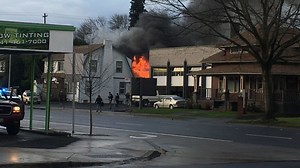 Fire in Eugene apartment building kills dog, displaces 6 people