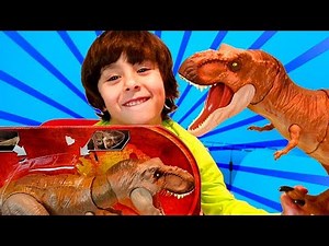 Nuevos DINO RIVALS Jurassic World 😝DANI y EVAN prueban el T-REX y el CONCAVENATOR