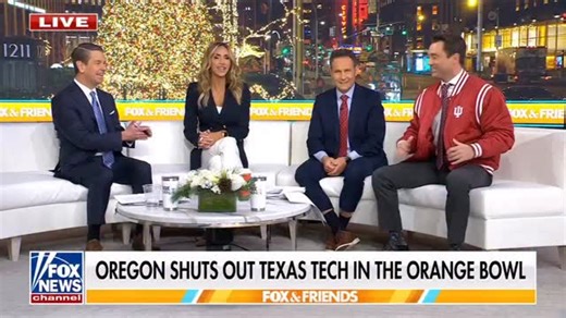 Quarterfinal chaos!🏈 Griff Jenkins and Adam Klotz make the case for their teams in the College Football Playoff. Who do you think has the best chance of taking home the trophy? | Fox & Friends