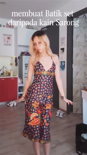 Leeloo Larcombe | been awhile since i did an upcycle in malay 🥹 #batik #batikfabric #thriftflip #upcycle #jahitbaju | Instagram