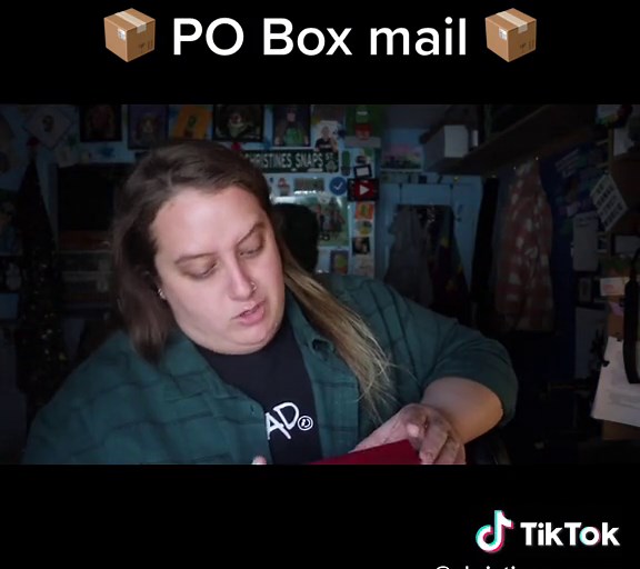 Who gets a nose bleed from opening mail?! 😂😂 #christinessnaps #unboxing #trailer #letters