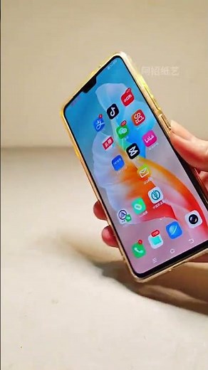 DIY Golden Meteor Shower: Create Your Own Celestial Spectacle