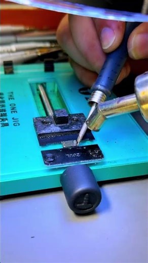 How to Remove LCD Msg #iphonefix #smartphone #iphonesolutions #repair #trending