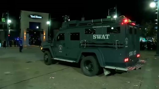 Cincinnati police called in extra resources as Opening Day crowds blocked traffic and resisted officers