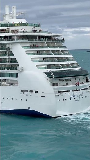 You Won't Believe How Big Jewel of the Seas Really Is #cruise #ship #wow