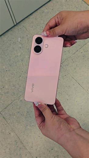 vivo V60 Lite: Unlimited Photography, Gaming, and Fun