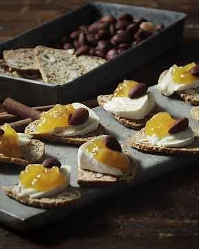 CASTELLO DOUBLE CREAM BRIE