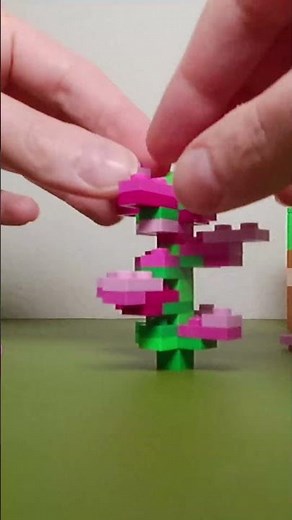 Building a lilac out of lego! Free instructions in description! #minecraft #lego