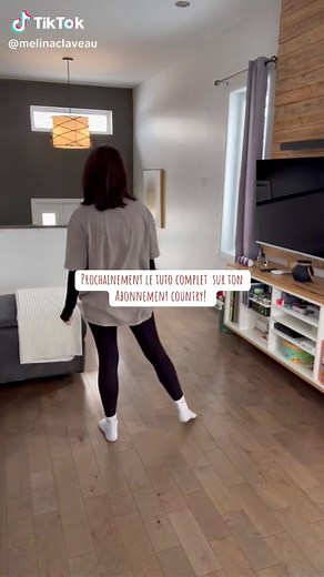 Démo courte d’un niveau débutant! Prochainement sur mon abonnement country! Pour plus d’infos commente ici! #countrylife #countrylife #danceline