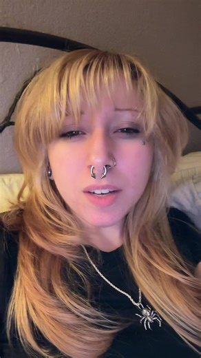 wheresmyzyn (@wheresmyzyn)’s video of Clicker Dog Training