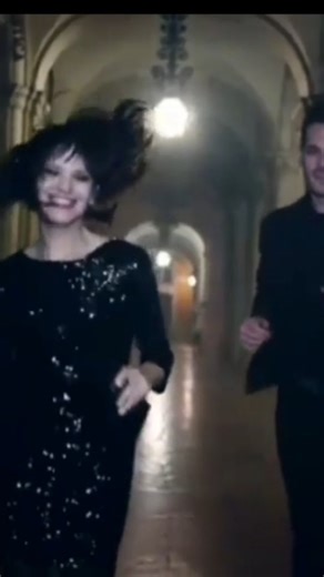 𝗟𝗜𝗙𝗘𝗦𝗧𝗬𝗟𝗘.𝗣𝗧 ® on Instagram: "#tbt Portugal is one of the most exclusive & trendy countries worldwide and Lisbon is a perfect location for filming Luxury & Lifestyle advertising campaigns. Video Cartier * Lisbon 📽 Scenes Record * Juste un Clou Collection * repost from @luxuryportugal Production Company is 75, Paris and is directed by Christian Larson. Song is “Area” by MagnusTheMagnus� #cartier Find C