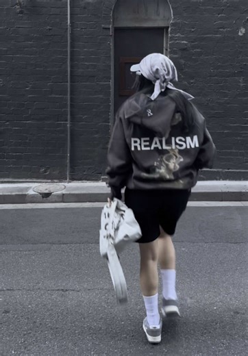 Exploring Boys' Fashion: Breaking Gender Norms in Style