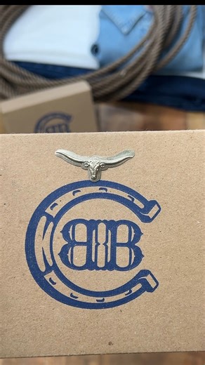 Our Longhorn Cattle Belt Buckle for only $29.70 👉🏼Fast Shipping 👉🏼Shop link in Bio #western #Buckle #cowboys | Cowboy Belt Buckles