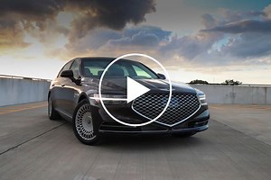Is The 2020 Genesis G90 Better With The V8 Or V6?