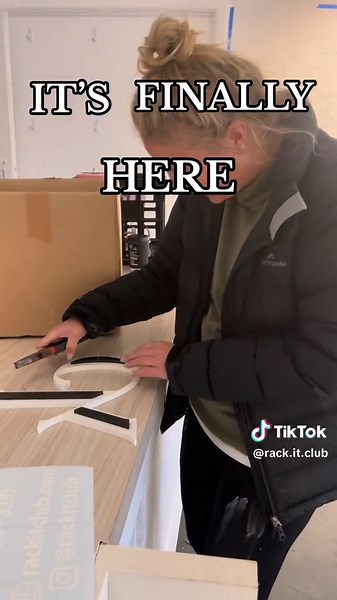 IT’S HERE! Rent a rack online now 💙 #melbourne #australia #fashion #smallbusiness #malvern #hawthorn