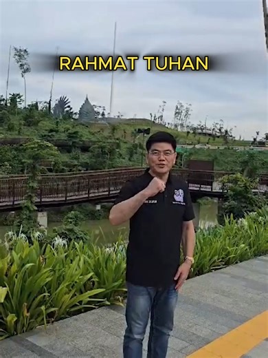 Rahmat Tuhan Sebagaimana mentari yang tak pernah ingkar janji untuk terbit di pagi hari, begitu pula rahmat tuhan yang senantiasa hadir dalam hidup kita. Tak peduli apapun kondisi kita, sedih, lelah, atau putus asa, selalu ada harapan baru yang bisa kita dapatkan, karena tuhan tak pernah memilih dan tidak pernah ingkar untuk memberikan cinta kepada umatnya. Sukses itu, hanya masalah waktu. #eddywijaya #siapaeddywijaya #sosokeddywijaya #profileeddywijaya #edshareon #qoute #sukses #itu #hanya #mas