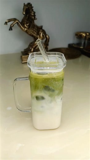 Creamy Green Matcha Latte Recipe | Healthy Japanese Matcha Latte at Home #matcha