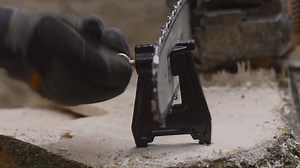 Need to file the chain while out in the forest? The easiest way to keep the chainsaw in place while filing is to use a filing vise! Watch how it works. https://bit.ly/2sseAov | Husqvarna