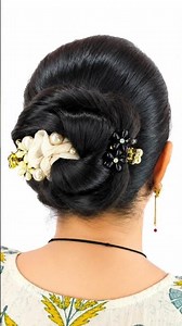 2 Mini Claw Clips = Perfect Hair Bun 💖 #hairstyle #shots