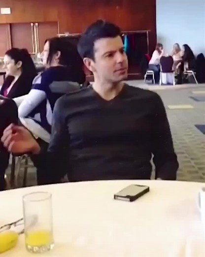 Evelyn Melendez Talks about Jordan Knight - Exclusive Insights