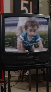 From film study to tummy time, Baby Bears is looking unstoppable this season 🐻🏈 Watch the Baby Bowl 1 Crawl to Victory on Sunday Sept 21 at 11 EST. 32 babies go toe-to-toe to predict this season’s NFL champions. Presented by Gerber Childrenswear, officially licensed partner of the NFL. 🔗:https://gerber-childrenswear.visitlink.me/viz7RF 🔗: https://gerber-childrenswear.visitlink.me/lHBz4I #gerberchildrenswear #GCWBaby #NFL #babybears #dabears #bearsnation #thebabybowl1 #GerberBabyBowl #eaglesn