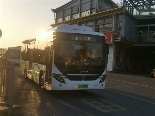 <稀有代车>素交198路(原沪松专线)上海体育馆方向pov