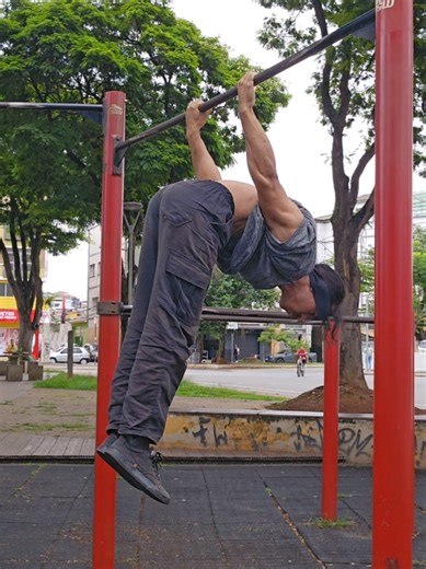 Back Lever Progression Techniques for Calisthenics