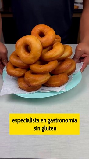 ¿No puedes manejar el azúcar? No es suficiente con eliminar el azúcar y la harina, es necesario combinar mejor las comidas y la forma en que se prepara la comida. Decidí reunir un material con las 500 MEJORES recetas que recomiendo en la oficina, todas ellas son sin azúcar, sin trigo y sin gluten. Además, también son bajas en carbohidratos y también tenemos recetas sin lactosa. ✅ Son opciones equilibradas y saludables para variar tus comidas todos los días. 😍🔝. En él encontrarás: ☕ Recetas par
